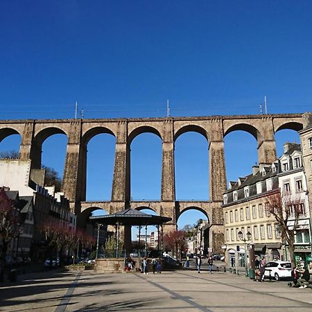 La Maison Serrurier - Chambres D'Hotes モルレー エクステリア 写真