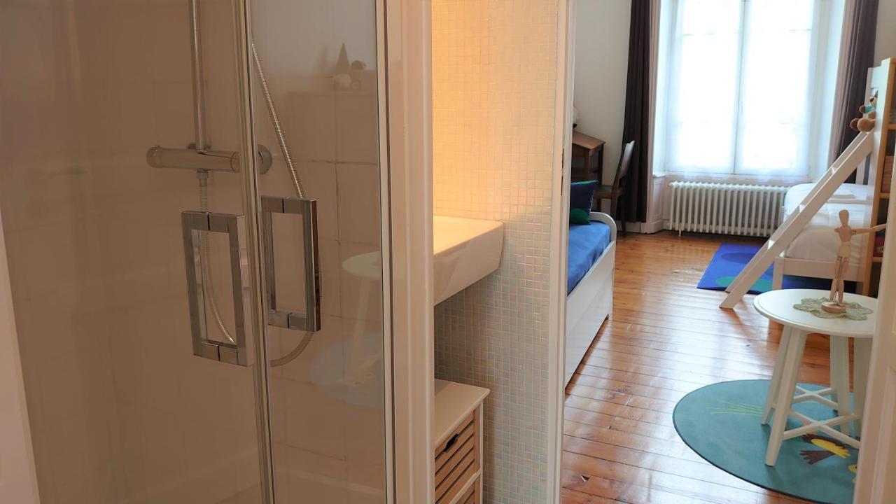 La Maison Serrurier - Chambres D'Hotes モルレー エクステリア 写真