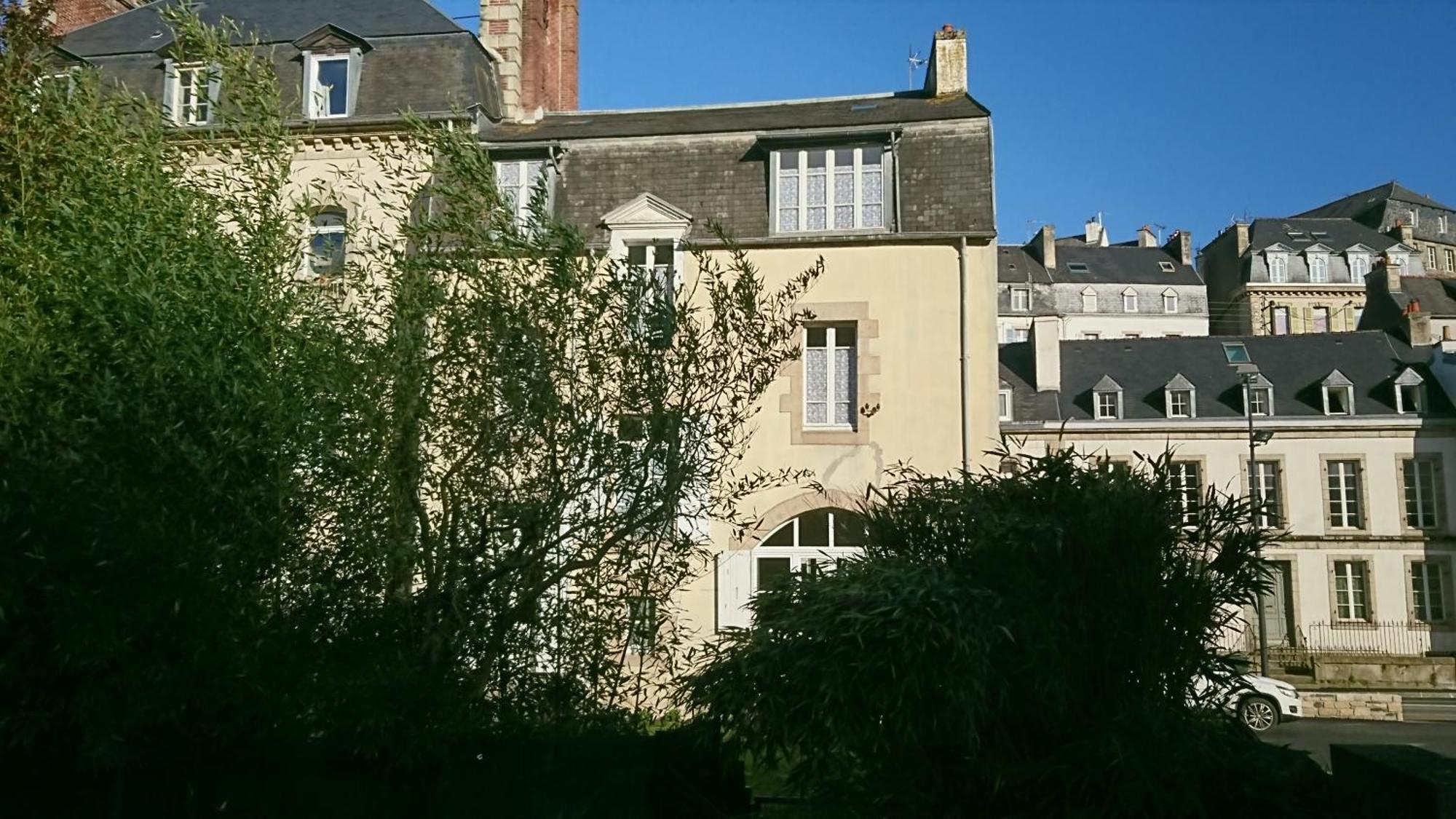 La Maison Serrurier - Chambres D'Hotes モルレー エクステリア 写真